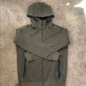 Men’s olive AE hoodie